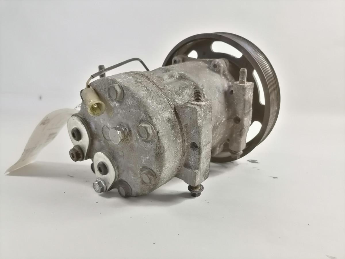 Volvo A/C compressor 84094705 - Grijanje/ Ventilacija za Kamion: slika Volvo A/C compressor 84094705 - Grijanje/ Ventilacija za Kamion Volvo A/C compressor 84094705 - Grijanje/ Ventilacija za Kamion: slika Volvo A/C compressor 84094705 - Grijanje/ Ventilacija za Kamion