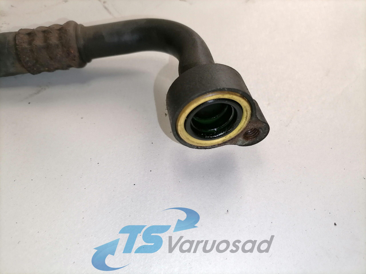 Volvo A/C pipe 20504127 - Grijanje/ Ventilacija za Kamion: slika Volvo A/C pipe 20504127 - Grijanje/ Ventilacija za Kamion Volvo A/C pipe 20504127 - Grijanje/ Ventilacija za Kamion: slika Volvo A/C pipe 20504127 - Grijanje/ Ventilacija za Kamion