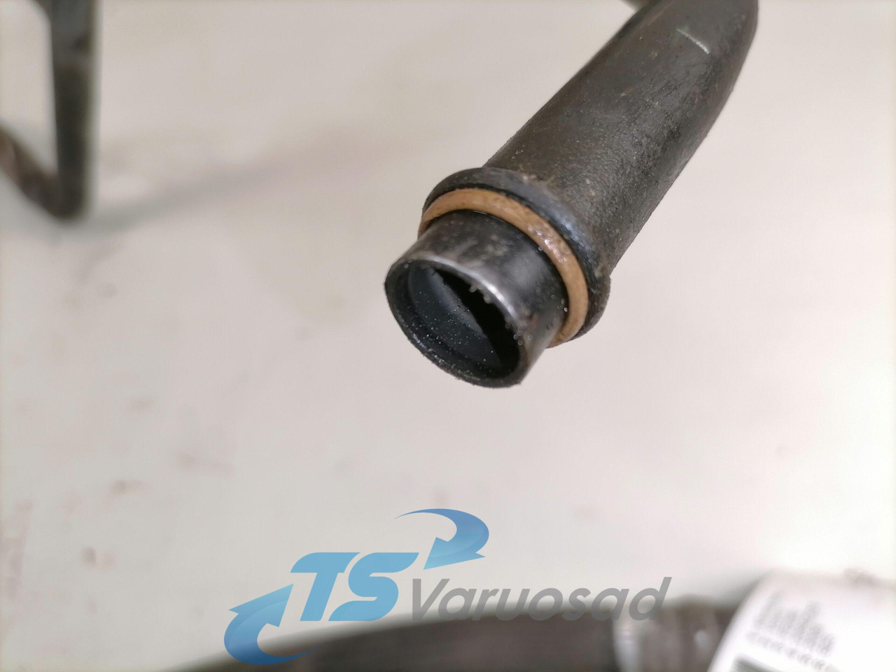 Volvo A/C pipe 20942519 - Grijanje/ Ventilacija za Kamion: slika Volvo A/C pipe 20942519 - Grijanje/ Ventilacija za Kamion Volvo A/C pipe 20942519 - Grijanje/ Ventilacija za Kamion: slika Volvo A/C pipe 20942519 - Grijanje/ Ventilacija za Kamion