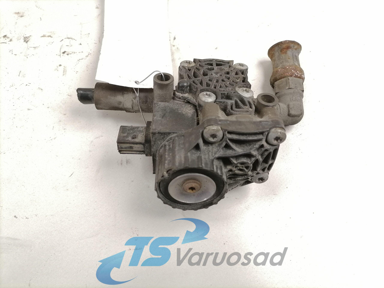 Volvo ABS brake valve 21327360 - Kočioni ventil za Kamion: slika Volvo ABS brake valve 21327360 - Kočioni ventil za Kamion Volvo ABS brake valve 21327360 - Kočioni ventil za Kamion: slika Volvo ABS brake valve 21327360 - Kočioni ventil za Kamion