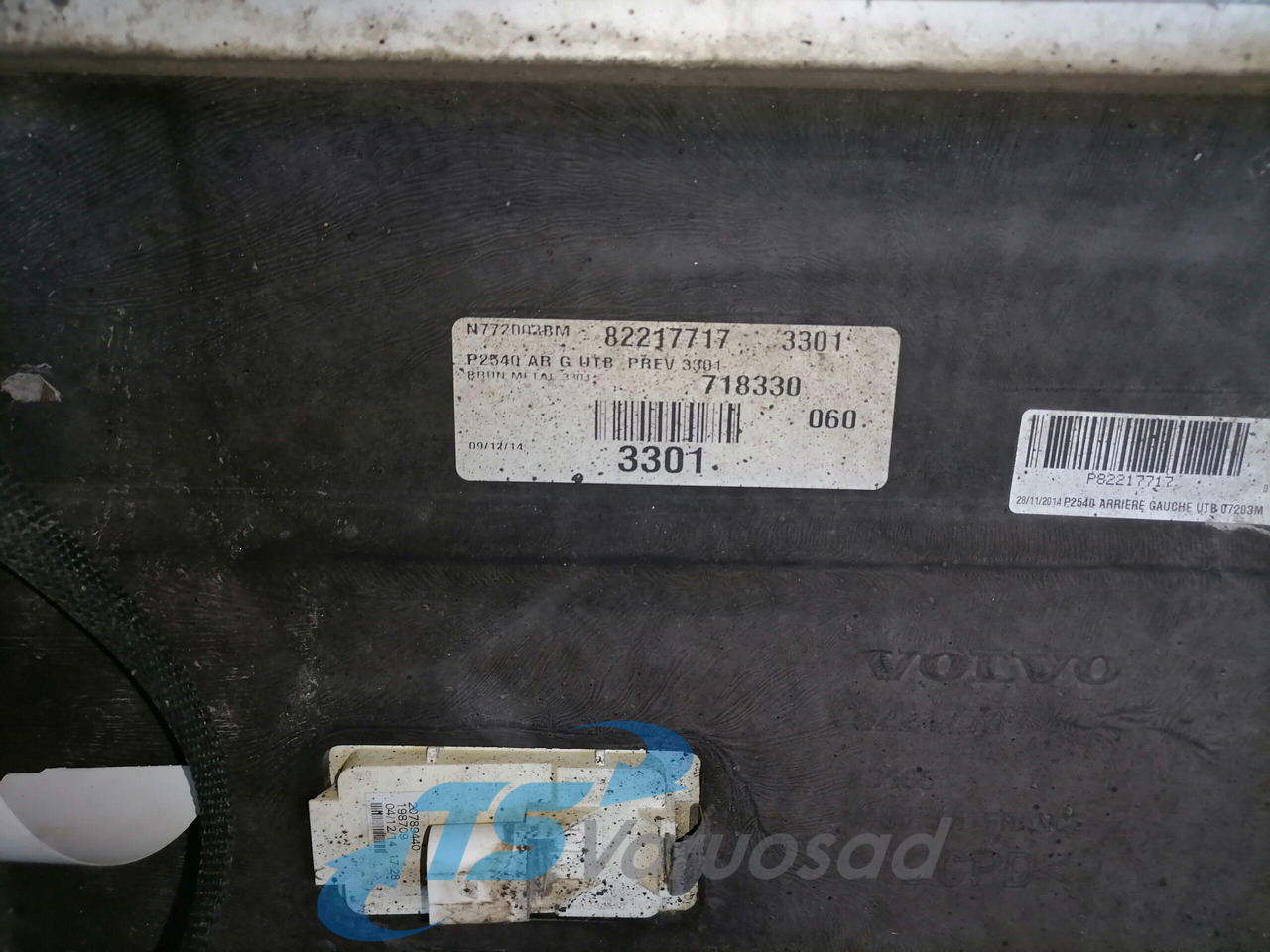 Volvo Air deflector 84046529 - Aerodinamika/ Spojler za Kamion: slika Volvo Air deflector 84046529 - Aerodinamika/ Spojler za Kamion Volvo Air deflector 84046529 - Aerodinamika/ Spojler za Kamion: slika Volvo Air deflector 84046529 - Aerodinamika/ Spojler za Kamion