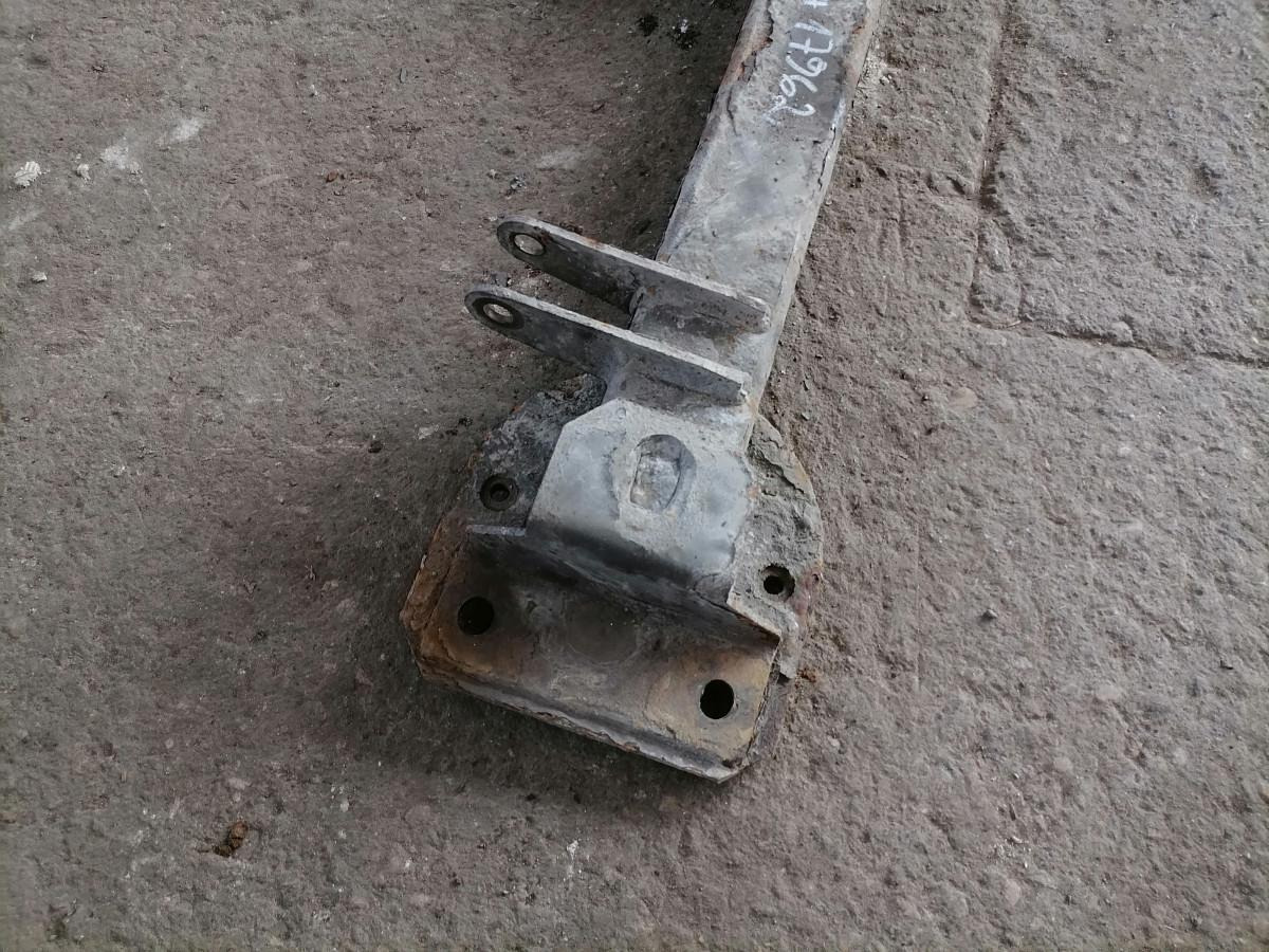 Volvo Air spring bracket 20571692 - Zračni ovjes za Kamion: slika Volvo Air spring bracket 20571692 - Zračni ovjes za Kamion Volvo Air spring bracket 20571692 - Zračni ovjes za Kamion: slika Volvo Air spring bracket 20571692 - Zračni ovjes za Kamion