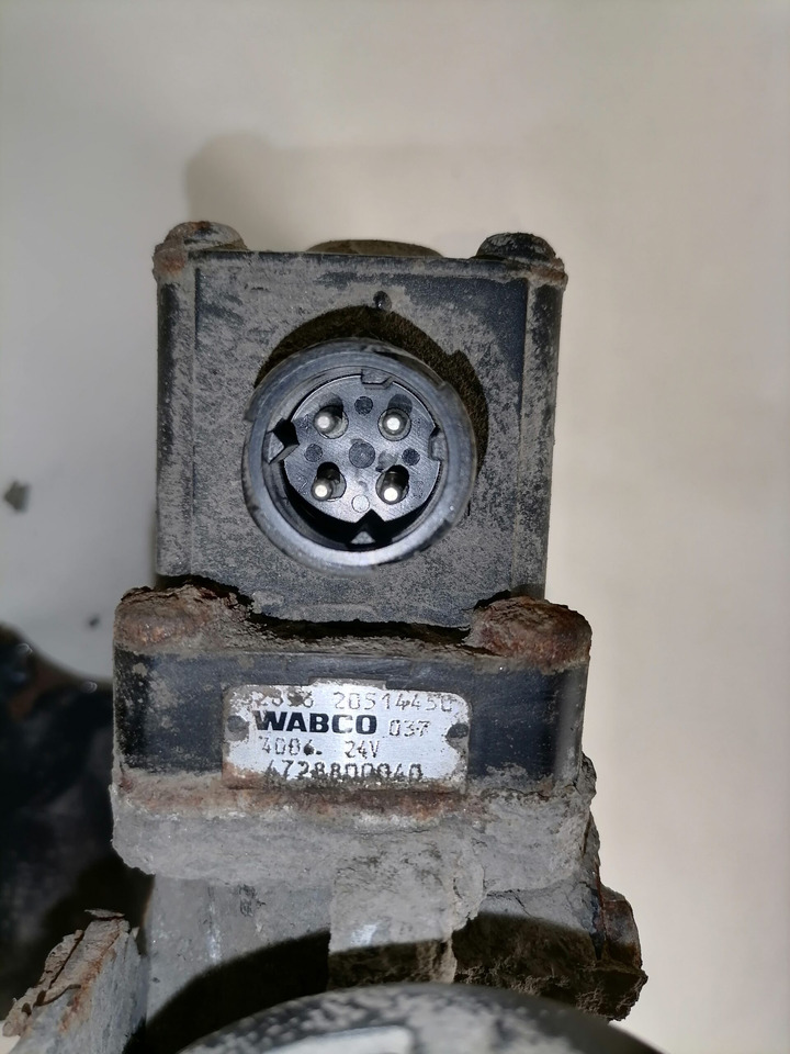 Volvo Air suspension control valve, ECAS 20514450 - Kočioni ventil za Kamion: slika Volvo Air suspension control valve, ECAS 20514450 - Kočioni ventil za Kamion Volvo Air suspension control valve, ECAS 20514450 - Kočioni ventil za Kamion: slika Volvo Air suspension control valve, ECAS 20514450 - Kočioni ventil za Kamion