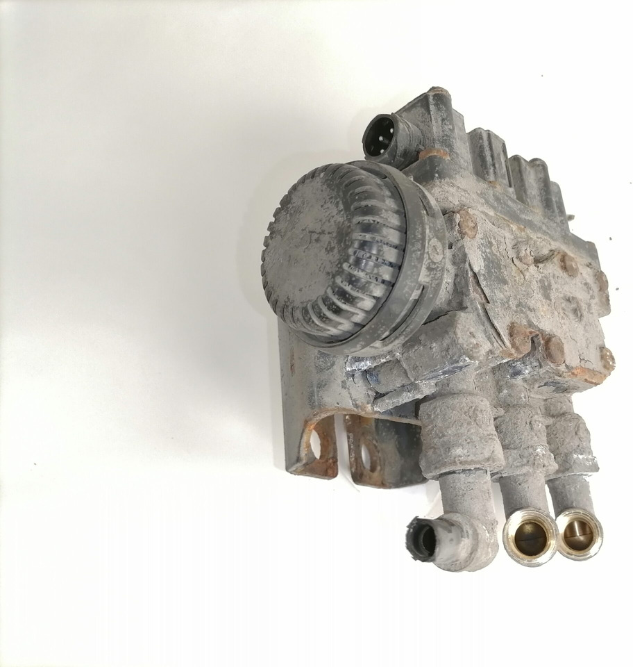 Volvo Air suspension control valve, ECAS 20514450 - Kočioni ventil za Kamion: slika Volvo Air suspension control valve, ECAS 20514450 - Kočioni ventil za Kamion Volvo Air suspension control valve, ECAS 20514450 - Kočioni ventil za Kamion: slika Volvo Air suspension control valve, ECAS 20514450 - Kočioni ventil za Kamion
