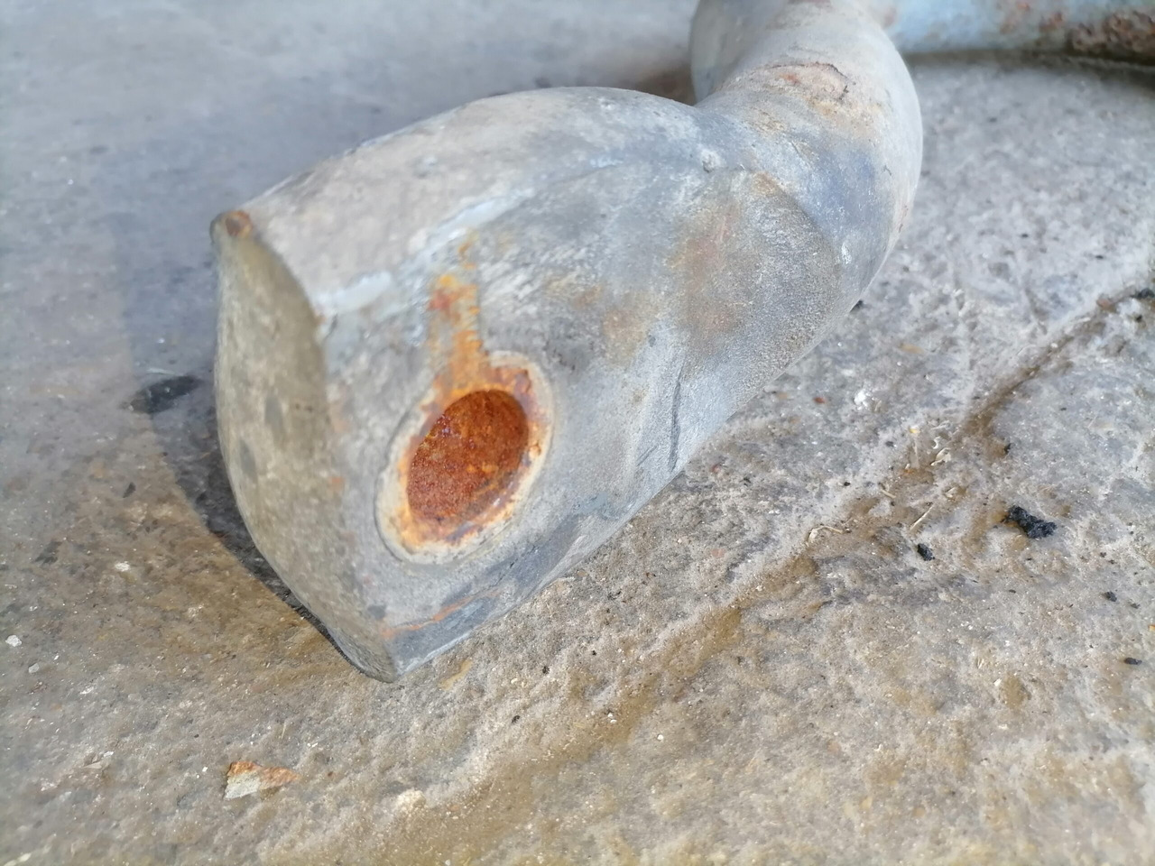 Volvo Anti-roll bar 1075683 - Balans štanga za Kamion: slika Volvo Anti-roll bar 1075683 - Balans štanga za Kamion Volvo Anti-roll bar 1075683 - Balans štanga za Kamion: slika Volvo Anti-roll bar 1075683 - Balans štanga za Kamion