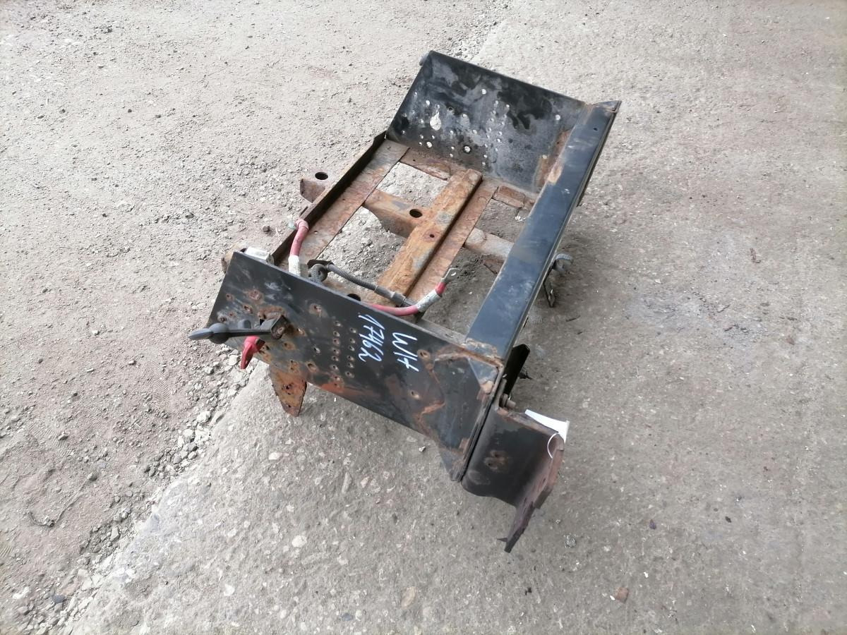 Volvo Battery box 21042654 - Akumulator za Kamion: slika Volvo Battery box 21042654 - Akumulator za Kamion Volvo Battery box 21042654 - Akumulator za Kamion: slika Volvo Battery box 21042654 - Akumulator za Kamion