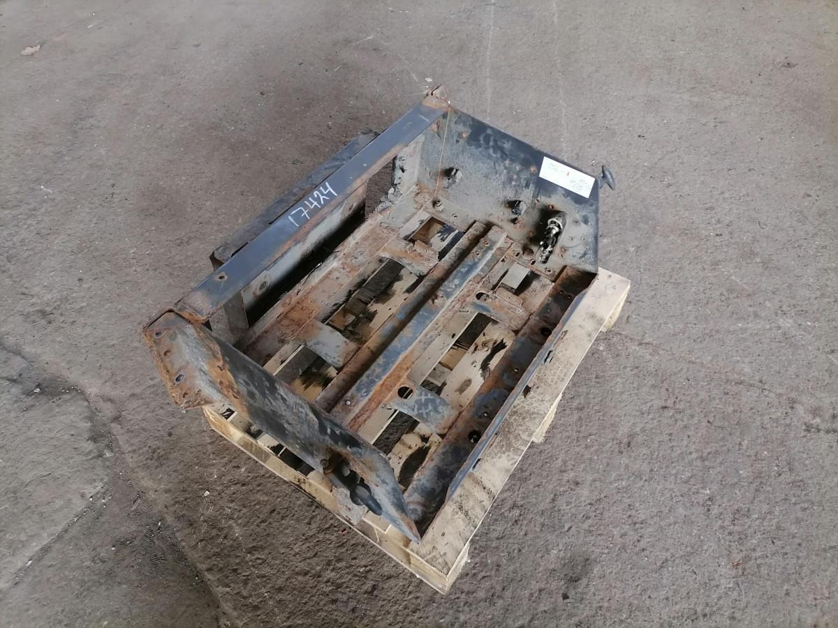 Volvo Battery box 82242298 - Akumulator za Kamion: slika Volvo Battery box 82242298 - Akumulator za Kamion Volvo Battery box 82242298 - Akumulator za Kamion: slika Volvo Battery box 82242298 - Akumulator za Kamion