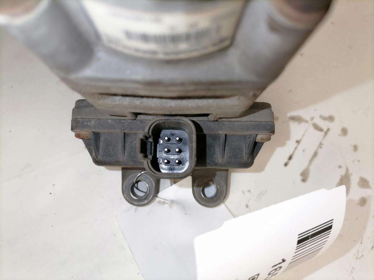 Volvo Brake pressure control K001894 - Kočioni ventil za Kamion: slika Volvo Brake pressure control K001894 - Kočioni ventil za Kamion Volvo Brake pressure control K001894 - Kočioni ventil za Kamion: slika Volvo Brake pressure control K001894 - Kočioni ventil za Kamion