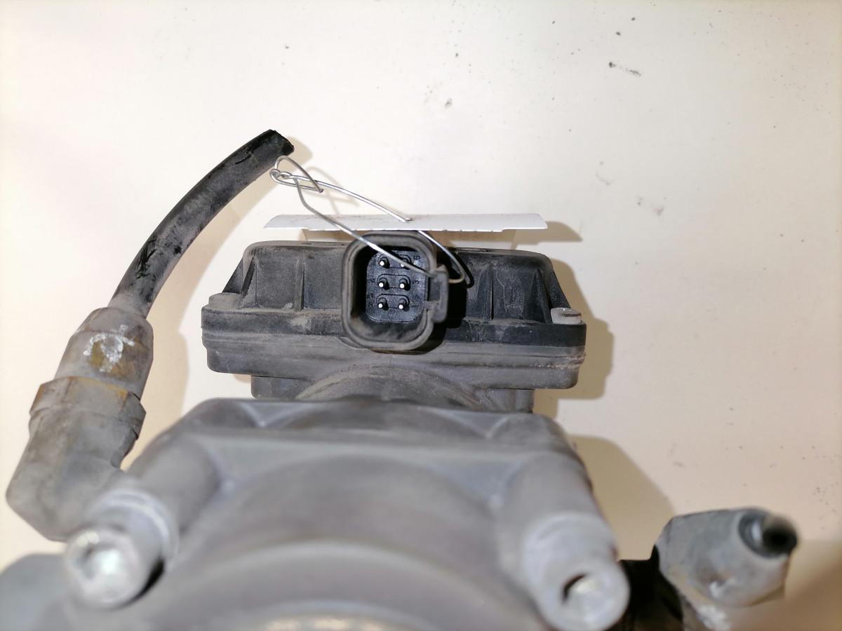 Volvo Brake pressure control K040159 - Kočioni ventil za Kamion: slika Volvo Brake pressure control K040159 - Kočioni ventil za Kamion Volvo Brake pressure control K040159 - Kočioni ventil za Kamion: slika Volvo Brake pressure control K040159 - Kočioni ventil za Kamion