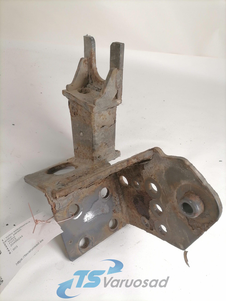 Volvo Bumper bracket 20499244 - Branik za Kamion: slika Volvo Bumper bracket 20499244 - Branik za Kamion Volvo Bumper bracket 20499244 - Branik za Kamion: slika Volvo Bumper bracket 20499244 - Branik za Kamion