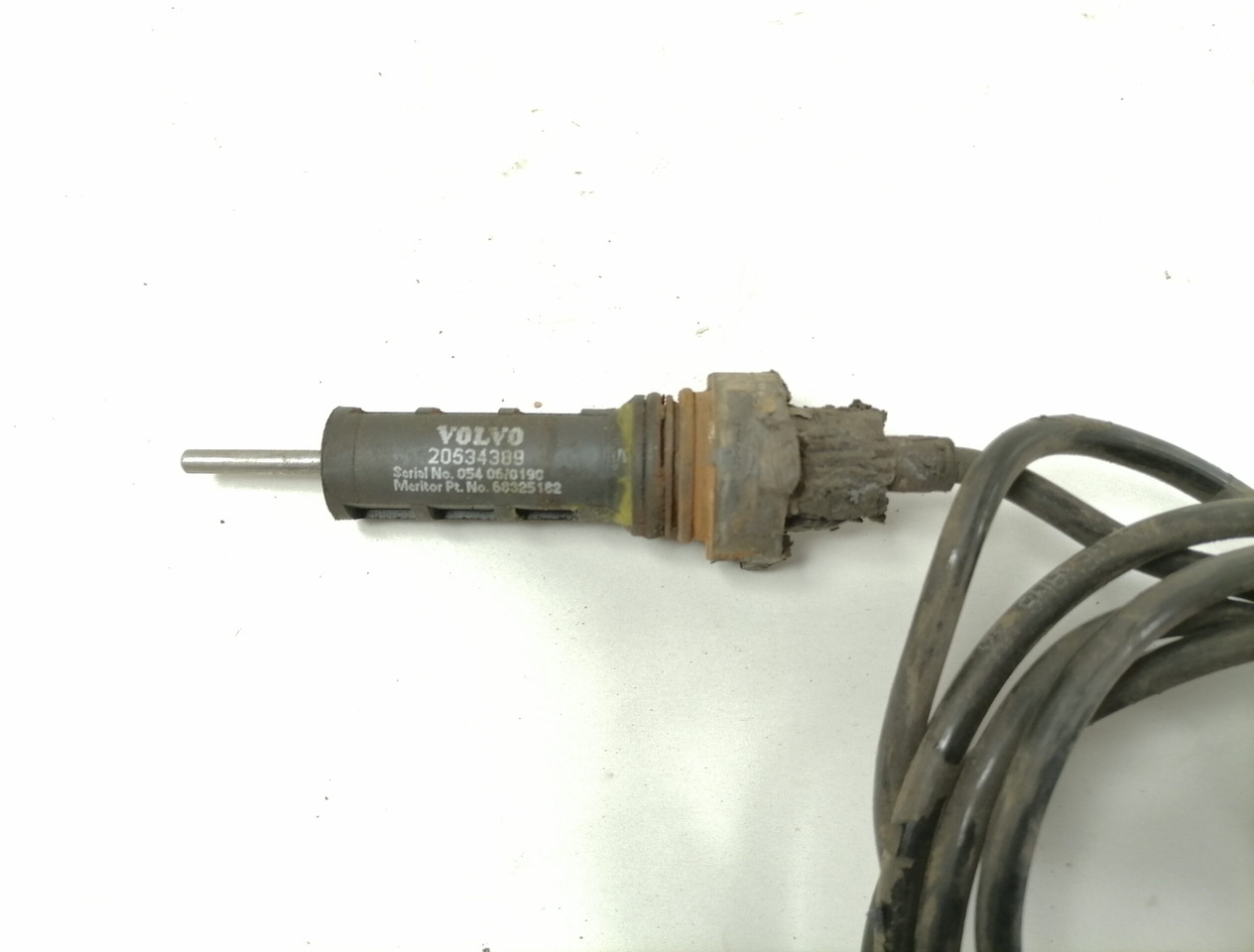 Volvo Cable, brake pad 20534389 - Dijelovi kočnica za Kamion: slika Volvo Cable, brake pad 20534389 - Dijelovi kočnica za Kamion Volvo Cable, brake pad 20534389 - Dijelovi kočnica za Kamion: slika Volvo Cable, brake pad 20534389 - Dijelovi kočnica za Kamion