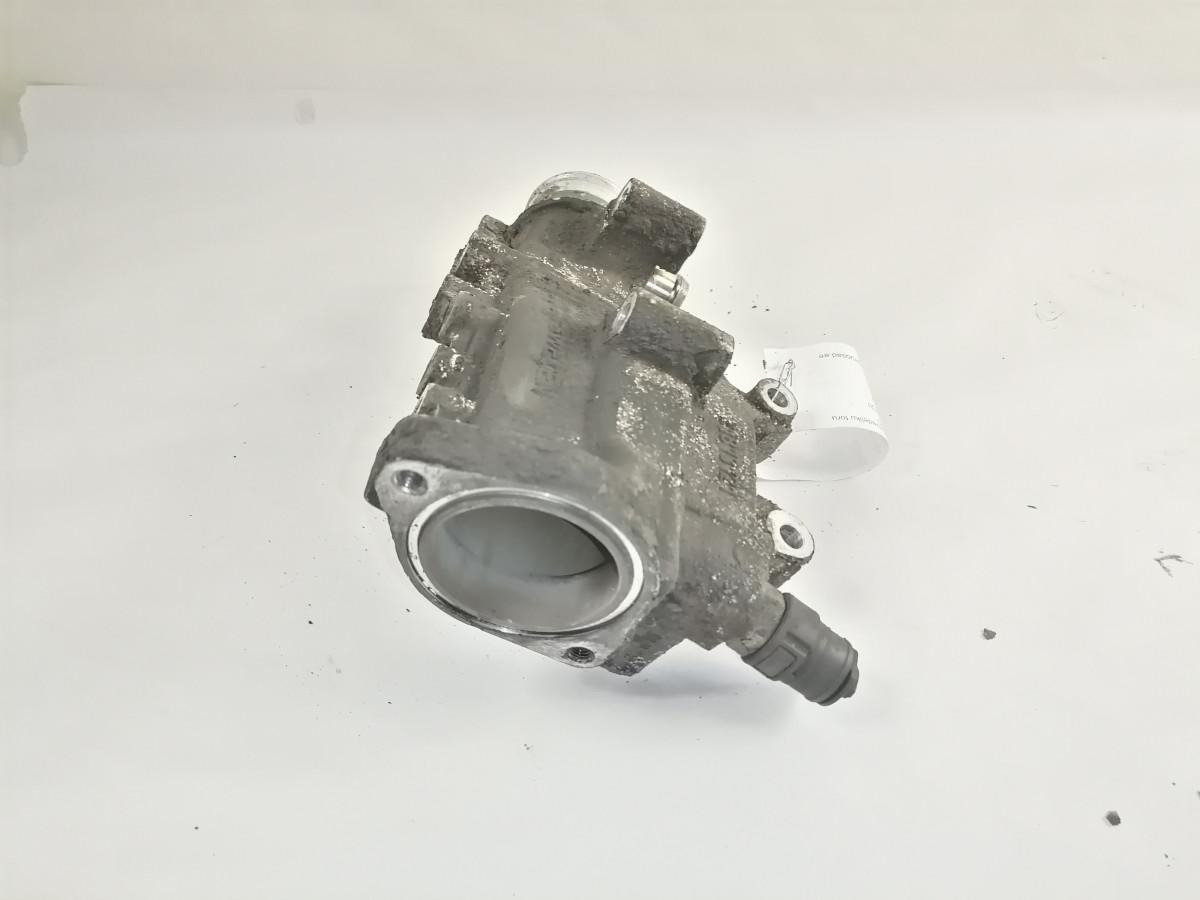 Volvo Coolant pipe 21813121 - Sustav hlađenja za Kamion: slika Volvo Coolant pipe 21813121 - Sustav hlađenja za Kamion Volvo Coolant pipe 21813121 - Sustav hlađenja za Kamion: slika Volvo Coolant pipe 21813121 - Sustav hlađenja za Kamion