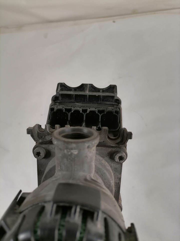 Volvo EBS brake valve 22225550 - Kočioni ventil za Kamion: slika Volvo EBS brake valve 22225550 - Kočioni ventil za Kamion Volvo EBS brake valve 22225550 - Kočioni ventil za Kamion: slika Volvo EBS brake valve 22225550 - Kočioni ventil za Kamion