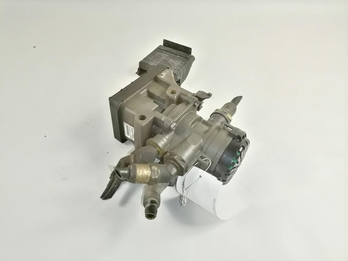 Volvo EBS brake valve K102311 - Kočioni ventil za Kamion: slika Volvo EBS brake valve K102311 - Kočioni ventil za Kamion Volvo EBS brake valve K102311 - Kočioni ventil za Kamion: slika Volvo EBS brake valve K102311 - Kočioni ventil za Kamion