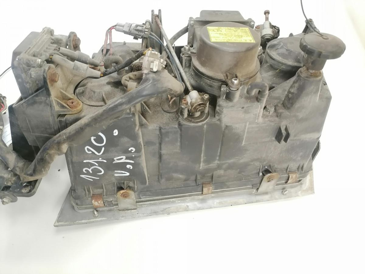 Volvo Esituli, xenon 20713724 - Svjetla/ Rasvjeta za Kamion: slika Volvo Esituli, xenon 20713724 - Svjetla/ Rasvjeta za Kamion Volvo Esituli, xenon 20713724 - Svjetla/ Rasvjeta za Kamion: slika Volvo Esituli, xenon 20713724 - Svjetla/ Rasvjeta za Kamion