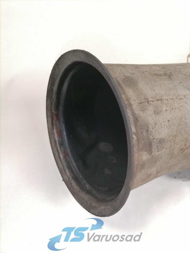 Volvo Exhaust pipe 81132 - Prigušni lonac za Kamion: slika Volvo Exhaust pipe 81132 - Prigušni lonac za Kamion Volvo Exhaust pipe 81132 - Prigušni lonac za Kamion: slika Volvo Exhaust pipe 81132 - Prigušni lonac za Kamion
