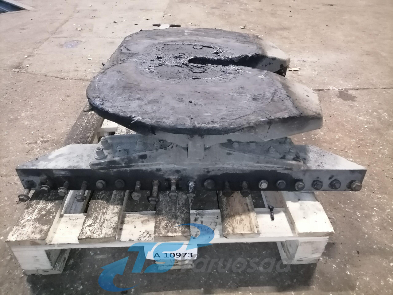 Volvo Fifht wheel 21587549 - Sedlo za Kamion: slika Volvo Fifht wheel 21587549 - Sedlo za Kamion Volvo Fifht wheel 21587549 - Sedlo za Kamion: slika Volvo Fifht wheel 21587549 - Sedlo za Kamion