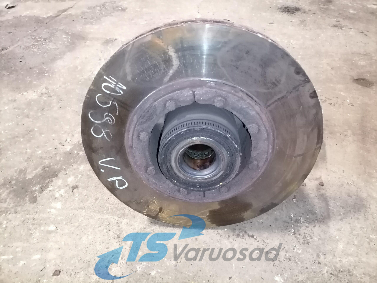 Volvo First wheel hub 1026853 - Glavina kotača za Kamion: slika Volvo First wheel hub 1026853 - Glavina kotača za Kamion Volvo First wheel hub 1026853 - Glavina kotača za Kamion: slika Volvo First wheel hub 1026853 - Glavina kotača za Kamion