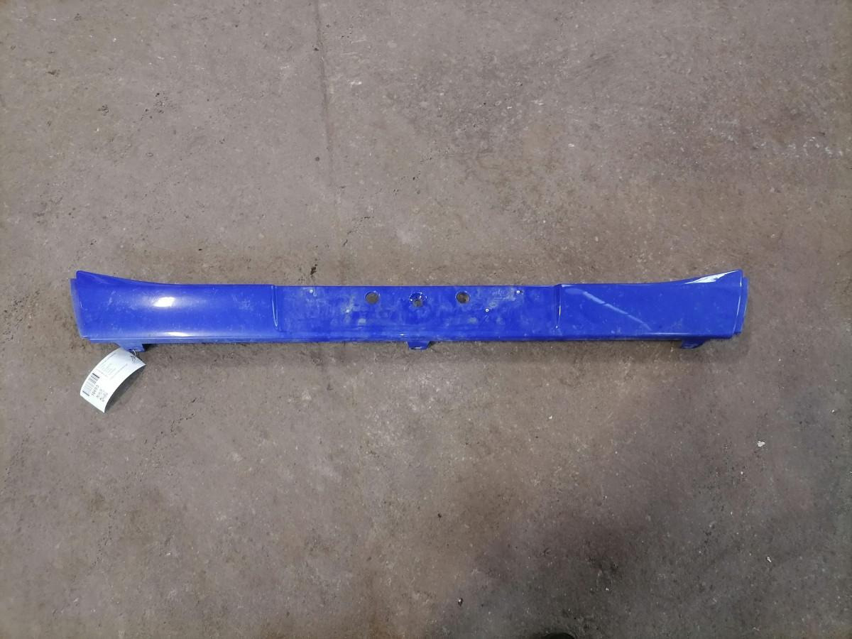 Volvo Front bumper cover plastic 82090733 - Aerodinamika/ Spojler za Kamion: slika Volvo Front bumper cover plastic 82090733 - Aerodinamika/ Spojler za Kamion Volvo Front bumper cover plastic 82090733 - Aerodinamika/ Spojler za Kamion: slika Volvo Front bumper cover plastic 82090733 - Aerodinamika/ Spojler za Kamion