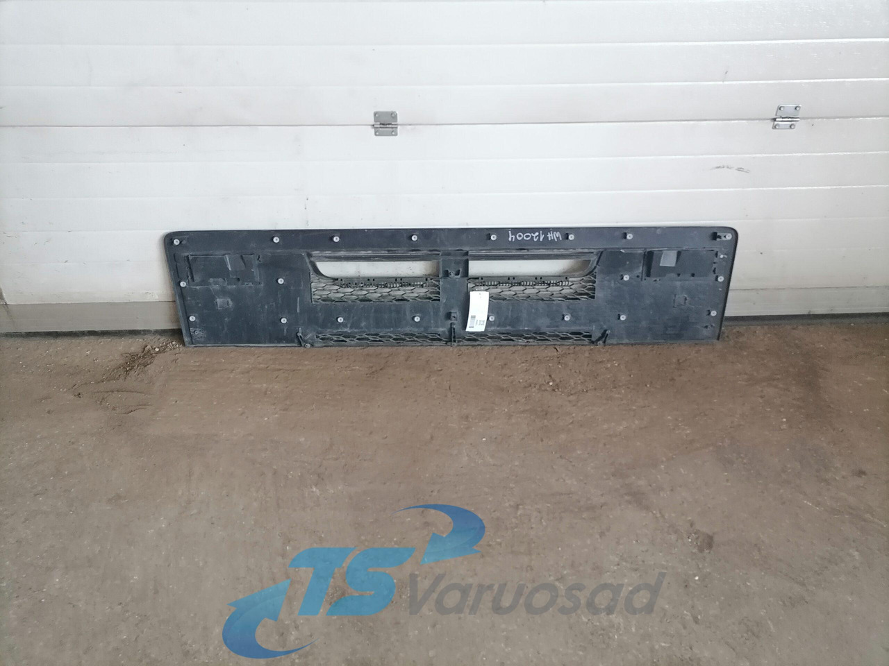 Volvo Grille panel 82150186 - Rešetka za Kamion: slika Volvo Grille panel 82150186 - Rešetka za Kamion Volvo Grille panel 82150186 - Rešetka za Kamion: slika Volvo Grille panel 82150186 - Rešetka za Kamion