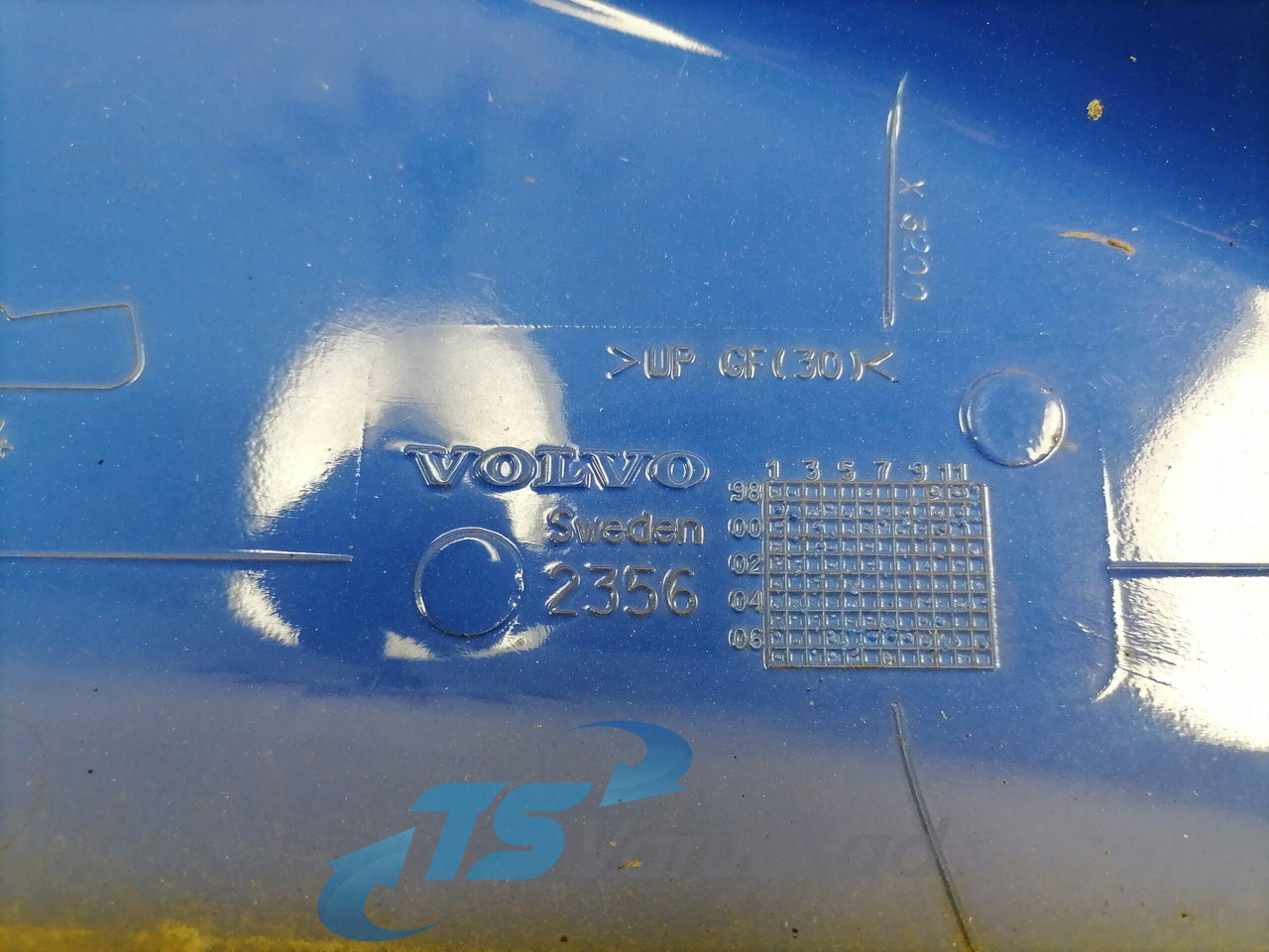 Volvo Kabiini tuulesuunaja, ülemine vasak 3175174 - Aerodinamika/ Spojler za Kamion: slika Volvo Kabiini tuulesuunaja, ülemine vasak 3175174 - Aerodinamika/ Spojler za Kamion Volvo Kabiini tuulesuunaja, ülemine vasak 3175174 - Aerodinamika/ Spojler za Kamion: slika Volvo Kabiini tuulesuunaja, ülemine vasak 3175174 - Aerodinamika/ Spojler za Kamion