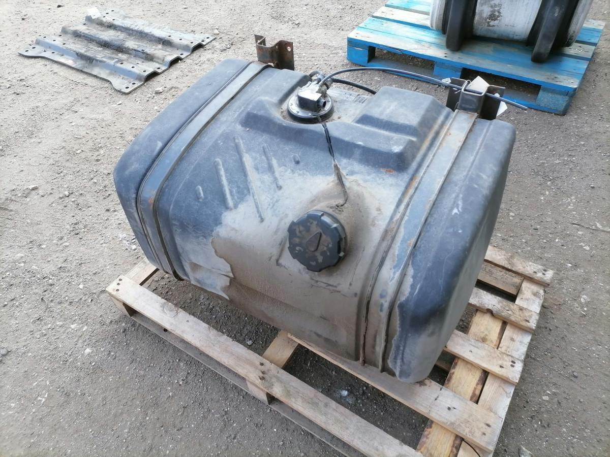 Volvo Kütusepaak 200L 20823454 - Spremnik goriva za Kamion: slika Volvo Kütusepaak 200L 20823454 - Spremnik goriva za Kamion Volvo Kütusepaak 200L 20823454 - Spremnik goriva za Kamion: slika Volvo Kütusepaak 200L 20823454 - Spremnik goriva za Kamion