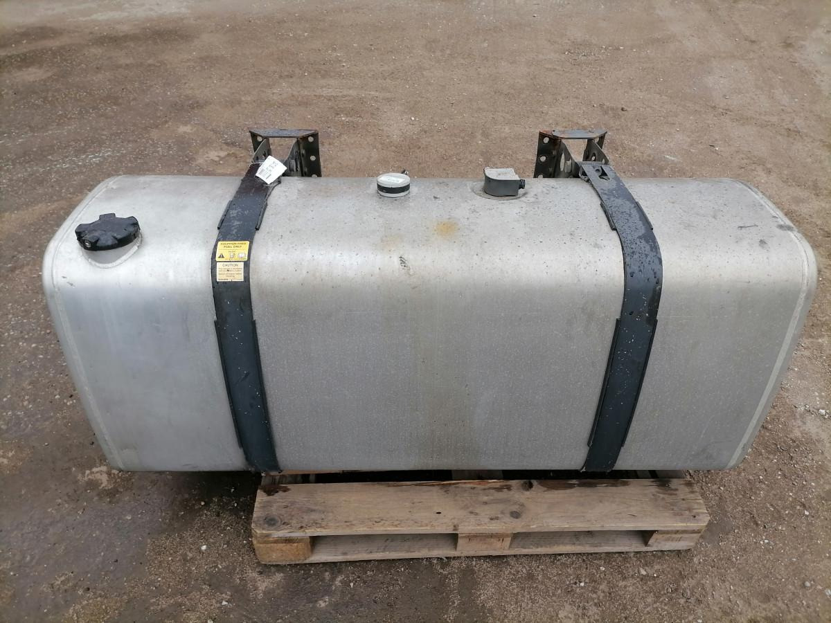 Volvo Kütusepaak 650L 21516455 - Spremnik goriva za Kamion: slika Volvo Kütusepaak 650L 21516455 - Spremnik goriva za Kamion Volvo Kütusepaak 650L 21516455 - Spremnik goriva za Kamion: slika Volvo Kütusepaak 650L 21516455 - Spremnik goriva za Kamion