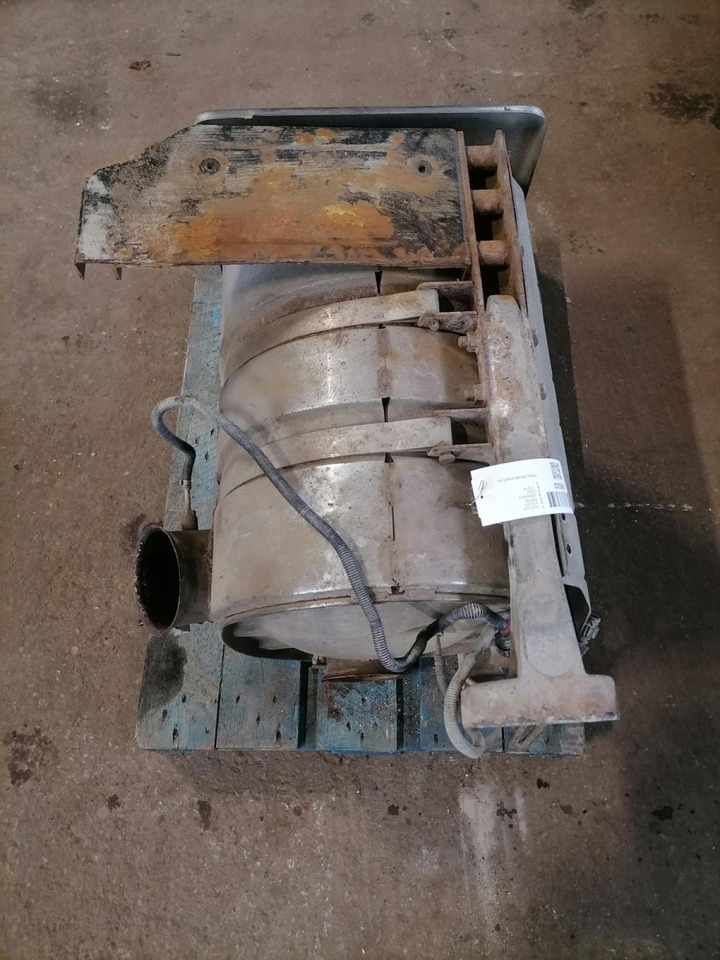 Volvo Muffler 20894953 - Prigušni lonac za Kamion: slika Volvo Muffler 20894953 - Prigušni lonac za Kamion Volvo Muffler 20894953 - Prigušni lonac za Kamion: slika Volvo Muffler 20894953 - Prigušni lonac za Kamion