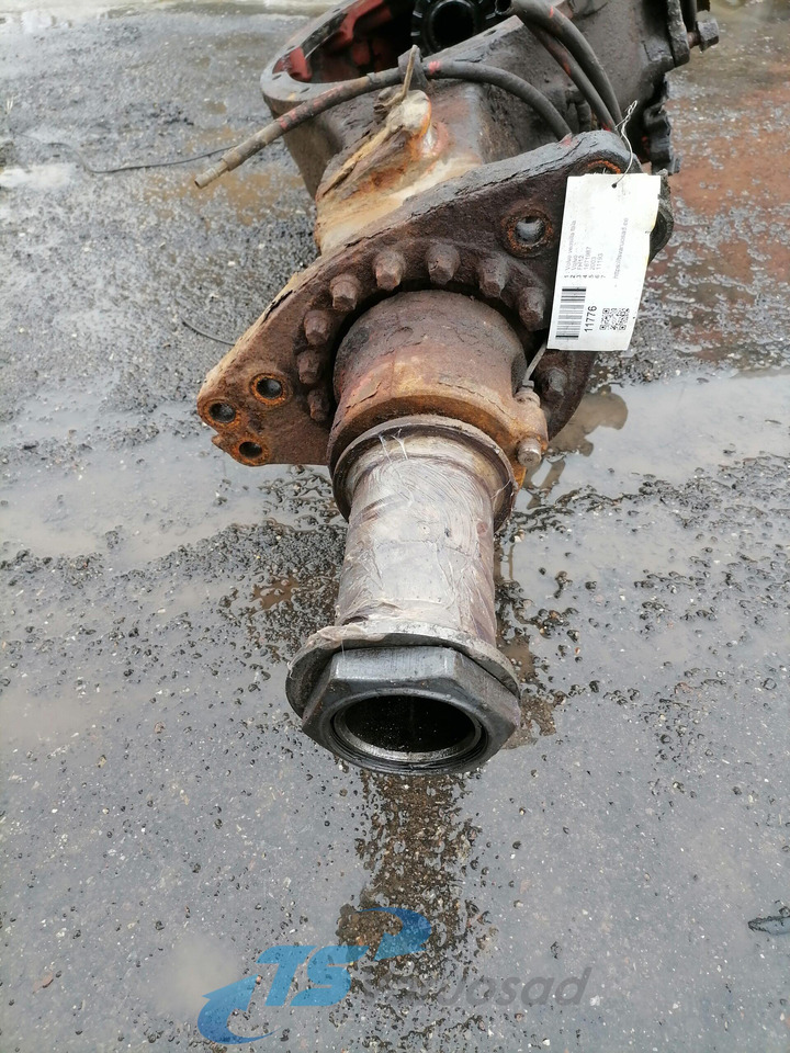 Volvo Rear axel housing 3192132 - Osovina i dijelovi za Kamion: slika  Volvo Rear axel housing 3192132 - Osovina i dijelovi za Kamion Volvo Rear axel housing 3192132 - Osovina i dijelovi za Kamion: slika  Volvo Rear axel housing 3192132 - Osovina i dijelovi za Kamion