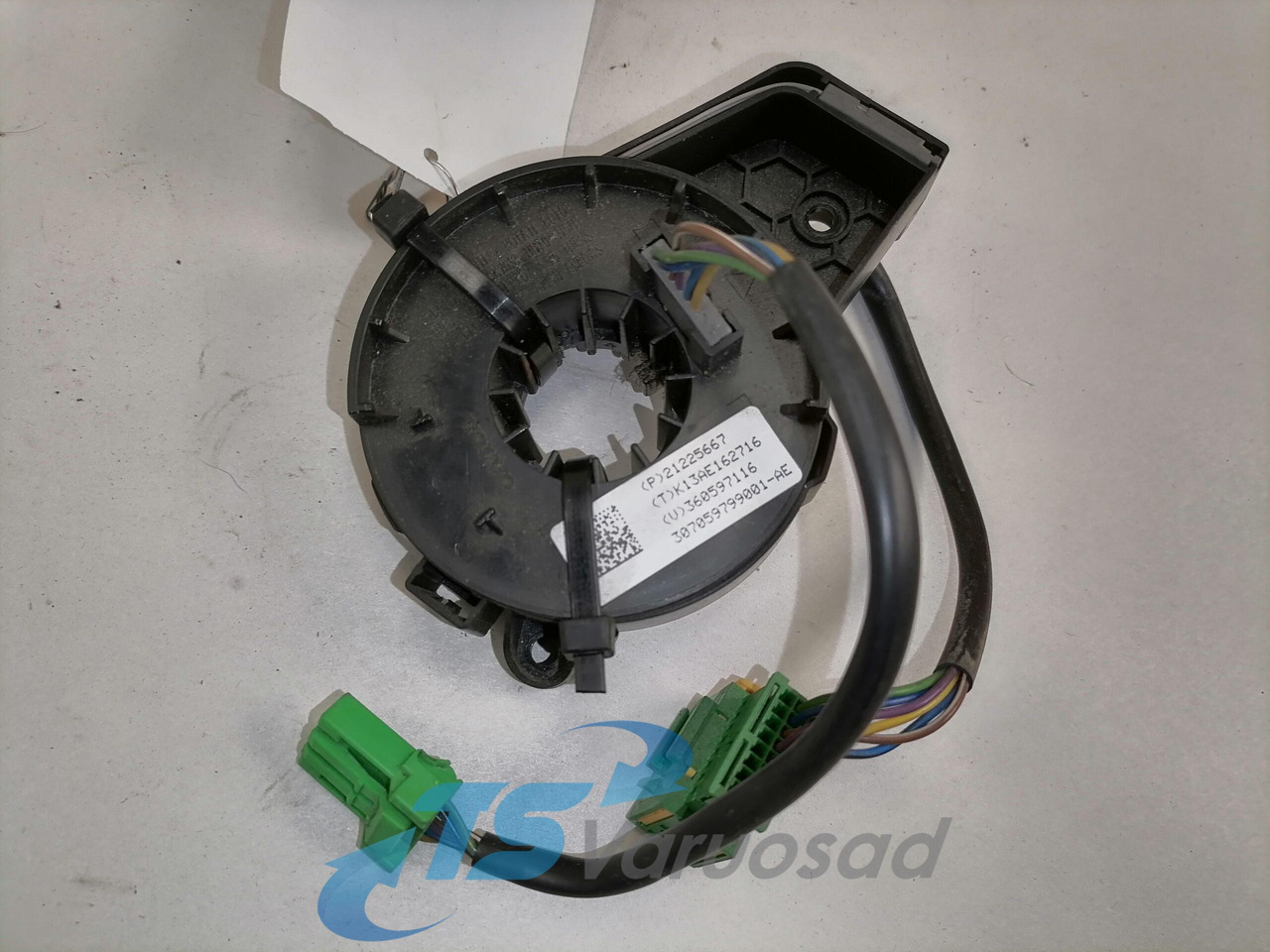 Volvo Steering cable 21225667 - Upravljački mehanizam za Kamion: slika Volvo Steering cable 21225667 - Upravljački mehanizam za Kamion Volvo Steering cable 21225667 - Upravljački mehanizam za Kamion: slika Volvo Steering cable 21225667 - Upravljački mehanizam za Kamion