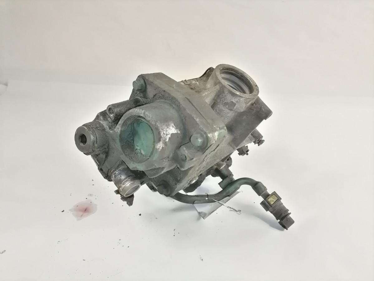 Volvo Termostaadi korpus 21751087 - Termostat za Kamion: slika Volvo Termostaadi korpus 21751087 - Termostat za Kamion Volvo Termostaadi korpus 21751087 - Termostat za Kamion: slika Volvo Termostaadi korpus 21751087 - Termostat za Kamion
