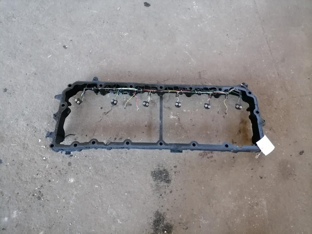 Volvo Vahekaas 21717750 - Glava cilindra za Kamion: slika Volvo Vahekaas 21717750 - Glava cilindra za Kamion Volvo Vahekaas 21717750 - Glava cilindra za Kamion: slika Volvo Vahekaas 21717750 - Glava cilindra za Kamion