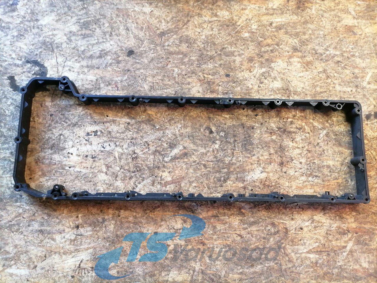 Volvo Vahekaas 22045844 - Glava cilindra za Kamion: slika Volvo Vahekaas 22045844 - Glava cilindra za Kamion Volvo Vahekaas 22045844 - Glava cilindra za Kamion: slika Volvo Vahekaas 22045844 - Glava cilindra za Kamion