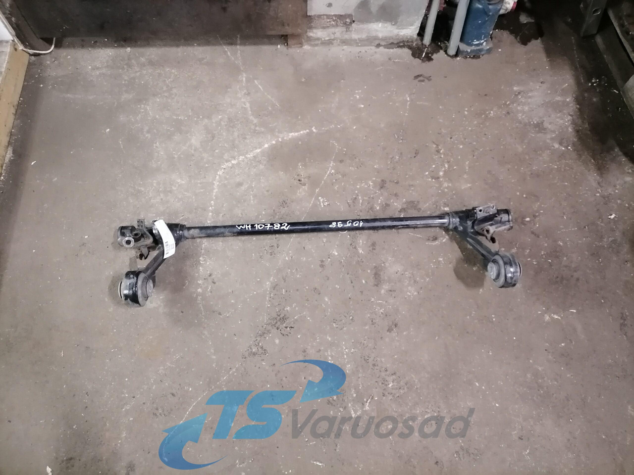 Volvo Volvo FH kabiini torsioonvarras 21750162 - Ovjes kabine za Kamion: slika Volvo Volvo FH kabiini torsioonvarras 21750162 - Ovjes kabine za Kamion Volvo Volvo FH kabiini torsioonvarras 21750162 - Ovjes kabine za Kamion: slika Volvo Volvo FH kabiini torsioonvarras 21750162 - Ovjes kabine za Kamion