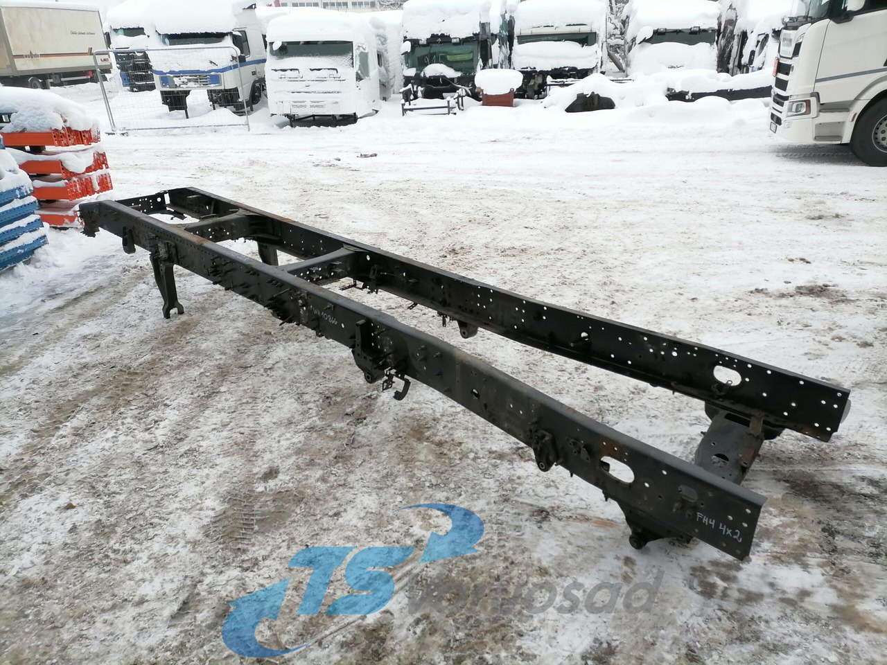 Volvo Volvo FH4 4x2 Raam 85137361 - Okvir/ Šasija za Kamion: slika Volvo Volvo FH4 4x2 Raam 85137361 - Okvir/ Šasija za Kamion Volvo Volvo FH4 4x2 Raam 85137361 - Okvir/ Šasija za Kamion: slika Volvo Volvo FH4 4x2 Raam 85137361 - Okvir/ Šasija za Kamion