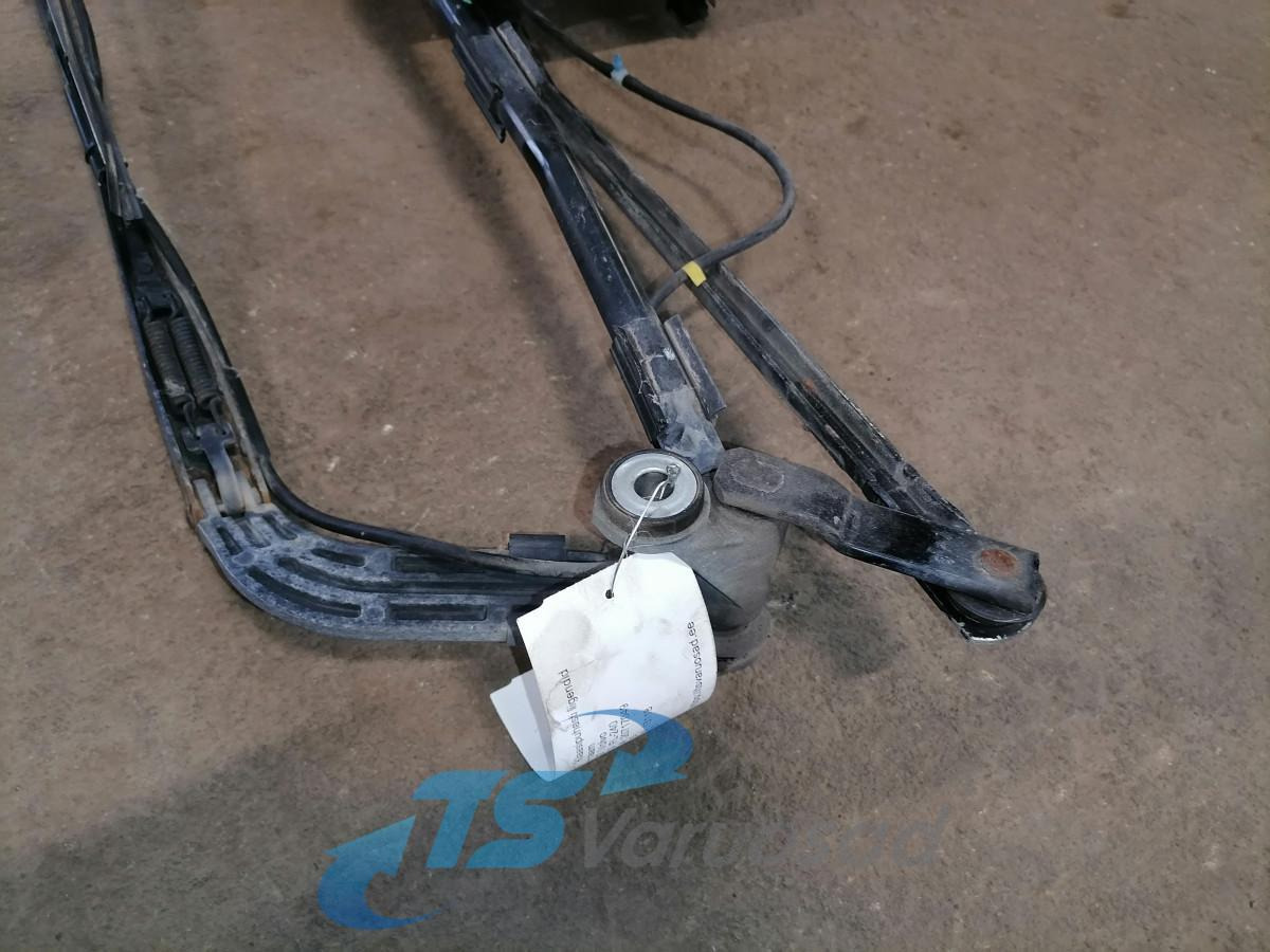 Volvo Wiper frame 20717049 - Brisač za Kamion: slika Volvo Wiper frame 20717049 - Brisač za Kamion Volvo Wiper frame 20717049 - Brisač za Kamion: slika Volvo Wiper frame 20717049 - Brisač za Kamion