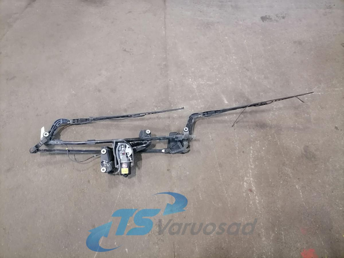 Volvo Wiper frame 20717049 - Brisač za Kamion: slika Volvo Wiper frame 20717049 - Brisač za Kamion Volvo Wiper frame 20717049 - Brisač za Kamion: slika Volvo Wiper frame 20717049 - Brisač za Kamion