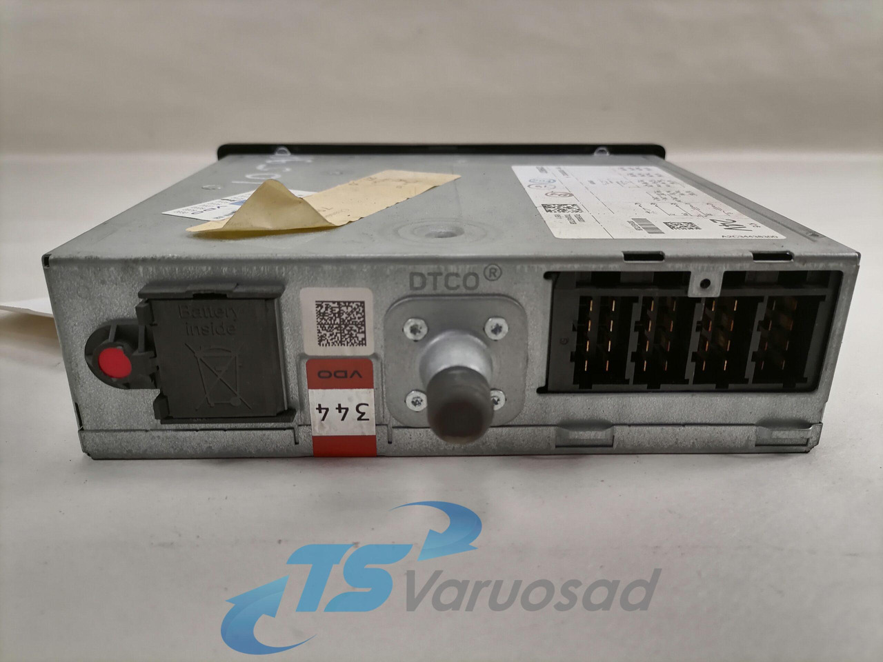 Volvo tachograph 22586201 - Tahograf za Kamion: slika Volvo tachograph 22586201 - Tahograf za Kamion Volvo tachograph 22586201 - Tahograf za Kamion: slika Volvo tachograph 22586201 - Tahograf za Kamion