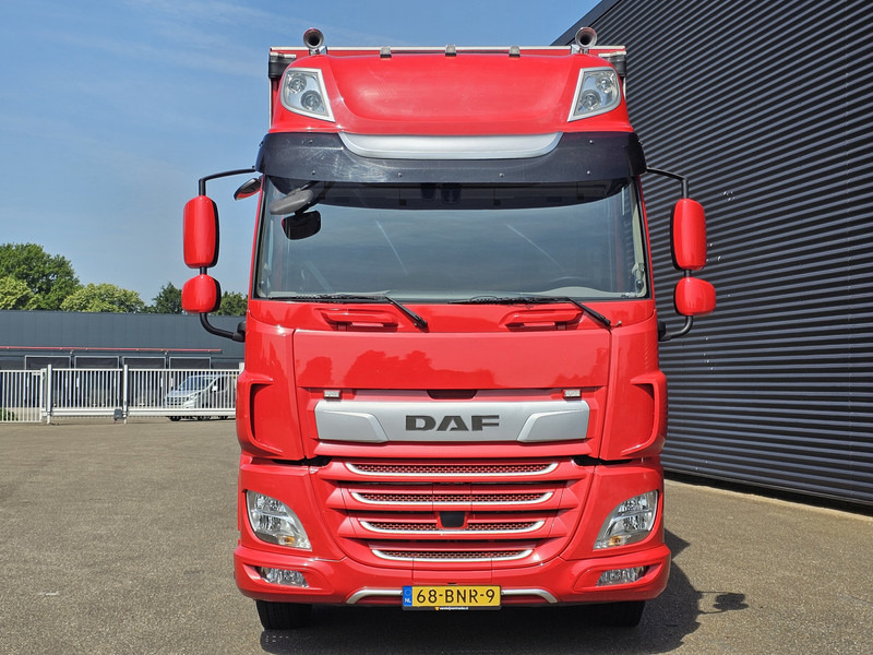 Kamion s ceradom DAF CF 340 SPACECAB / 2 X BDF LAADBAK: slika Kamion s ceradom DAF CF 340 SPACECAB / 2 X BDF LAADBAK