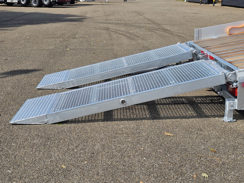 Kamion za vuču DAF XF 450 / OPRIJ - MACHINE TRANSPORT / 6x2 / EURO 6: slika Kamion za vuču DAF XF 450 / OPRIJ - MACHINE TRANSPORT / 6x2 / EURO 6