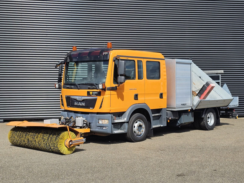 MAN TGM 15.240 BL / TIPPER / DOKA / VEEG / SWEEPER - Cestovna čistilica: slika MAN TGM 15.240 BL / TIPPER / DOKA / VEEG / SWEEPER - Cestovna čistilica MAN TGM 15.240 BL / TIPPER / DOKA / VEEG / SWEEPER - Cestovna čistilica: slika MAN TGM 15.240 BL / TIPPER / DOKA / VEEG / SWEEPER - Cestovna čistilica