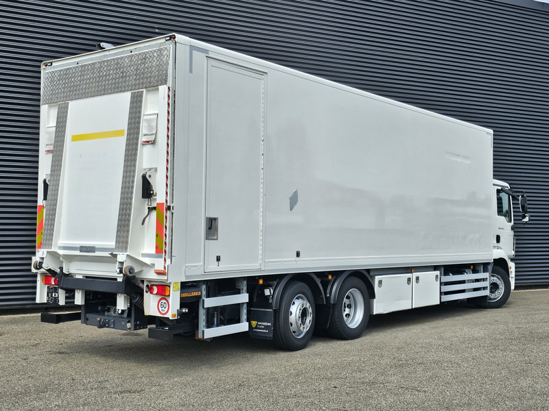 MAN TGM 26.320 / 6x2-4 / LBW / 6000kg TAIL LIFT - Kamion sandučar: slika MAN TGM 26.320 / 6x2-4 / LBW / 6000kg TAIL LIFT - Kamion sandučar MAN TGM 26.320 / 6x2-4 / LBW / 6000kg TAIL LIFT - Kamion sandučar: slika MAN TGM 26.320 / 6x2-4 / LBW / 6000kg TAIL LIFT - Kamion sandučar