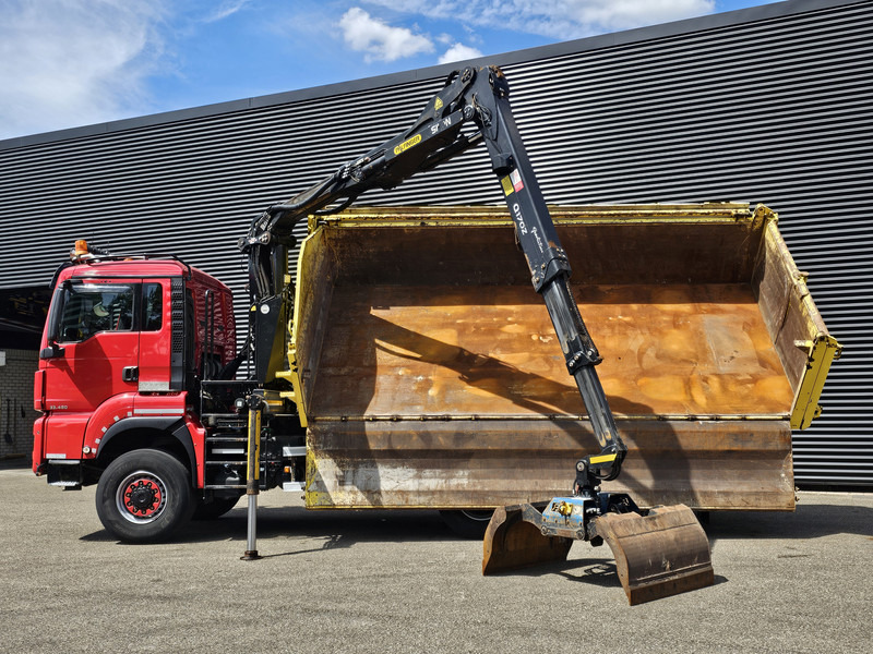 MAN TGS 33.480 6x6 / PALFINGER Z CRANE / 2 SIDE TIPPER - Kiper, Kamion s kranom: slika MAN TGS 33.480 6x6 / PALFINGER Z CRANE / 2 SIDE TIPPER - Kiper, Kamion s kranom MAN TGS 33.480 6x6 / PALFINGER Z CRANE / 2 SIDE TIPPER - Kiper, Kamion s kranom: slika MAN TGS 33.480 6x6 / PALFINGER Z CRANE / 2 SIDE TIPPER - Kiper, Kamion s kranom