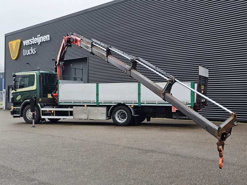 Kamion s otvorenim sandukom, Kamion s kranom Scania P320 / 4x2 / PALFINGER PK14002 / CRANE/KRAN: slika Kamion s otvorenim sandukom, Kamion s kranom Scania P320 / 4x2 / PALFINGER PK14002 / CRANE/KRAN