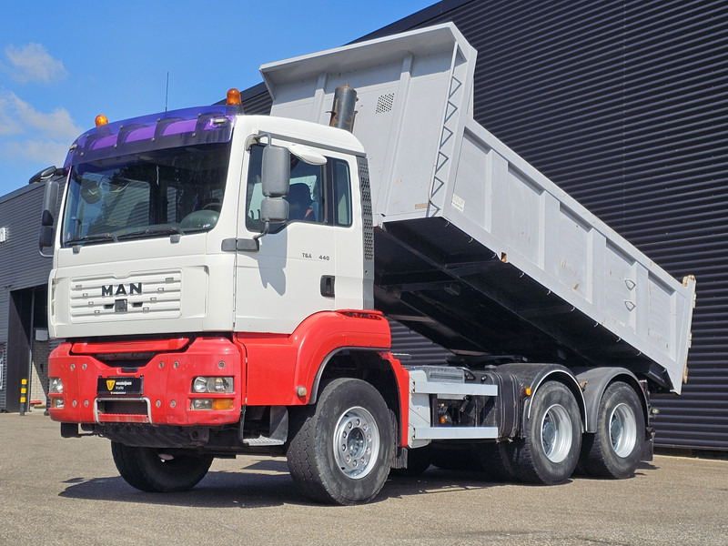 MAN TGA 26.440 6x4 / TIPPER - TRACTOR COMBI / SPRING / BIG AXLE - Tegljač: slika MAN TGA 26.440 6x4 / TIPPER - TRACTOR COMBI / SPRING / BIG AXLE - Tegljač MAN TGA 26.440 6x4 / TIPPER - TRACTOR COMBI / SPRING / BIG AXLE - Tegljač: slika MAN TGA 26.440 6x4 / TIPPER - TRACTOR COMBI / SPRING / BIG AXLE - Tegljač