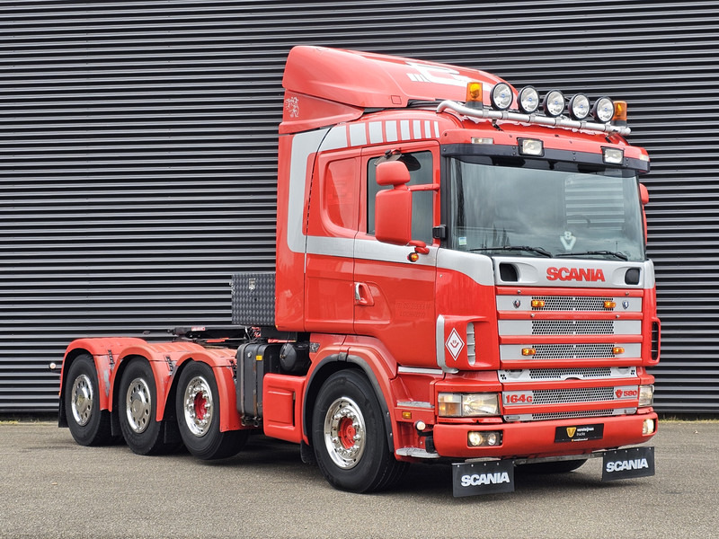 Scania R 164.580 8x4-4 / MANUAL / RETARDER / BIG AXLE / 150T - Tegljač: slika Scania R 164.580 8x4-4 / MANUAL / RETARDER / BIG AXLE / 150T - Tegljač Scania R 164.580 8x4-4 / MANUAL / RETARDER / BIG AXLE / 150T - Tegljač: slika Scania R 164.580 8x4-4 / MANUAL / RETARDER / BIG AXLE / 150T - Tegljač