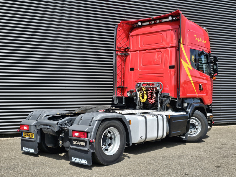 Scania R520 V8 4x2 / RETARDER / 2 TANKS - Tegljač: slika Scania R520 V8 4x2 / RETARDER / 2 TANKS - Tegljač Scania R520 V8 4x2 / RETARDER / 2 TANKS - Tegljač: slika Scania R520 V8 4x2 / RETARDER / 2 TANKS - Tegljač