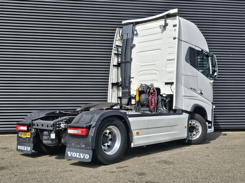 Tegljač Volvo FH 16.750 / 4X2 / XL / I-PARK-COOL: slika Tegljač Volvo FH 16.750 / 4X2 / XL / I-PARK-COOL