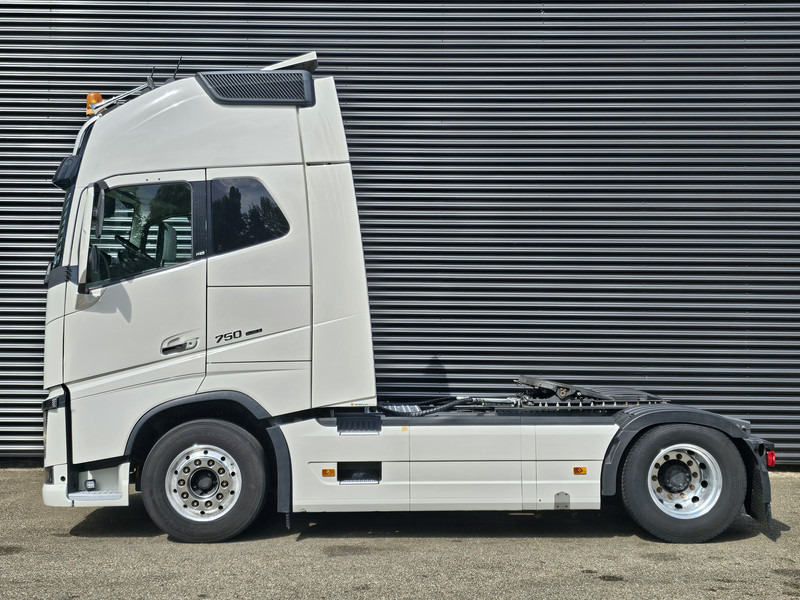 Tegljač Volvo FH 16.750 / 4X2 / XL / I-PARK-COOL: slika Tegljač Volvo FH 16.750 / 4X2 / XL / I-PARK-COOL