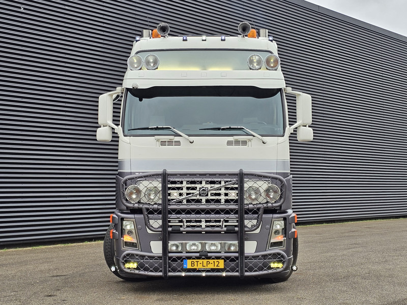Volvo FH400 4X2 / SHOWTRUCK / SPECIAL / EXHAUST VALVE - Tegljač: slika Volvo FH400 4X2 / SHOWTRUCK / SPECIAL / EXHAUST VALVE - Tegljač Volvo FH400 4X2 / SHOWTRUCK / SPECIAL / EXHAUST VALVE - Tegljač: slika Volvo FH400 4X2 / SHOWTRUCK / SPECIAL / EXHAUST VALVE - Tegljač